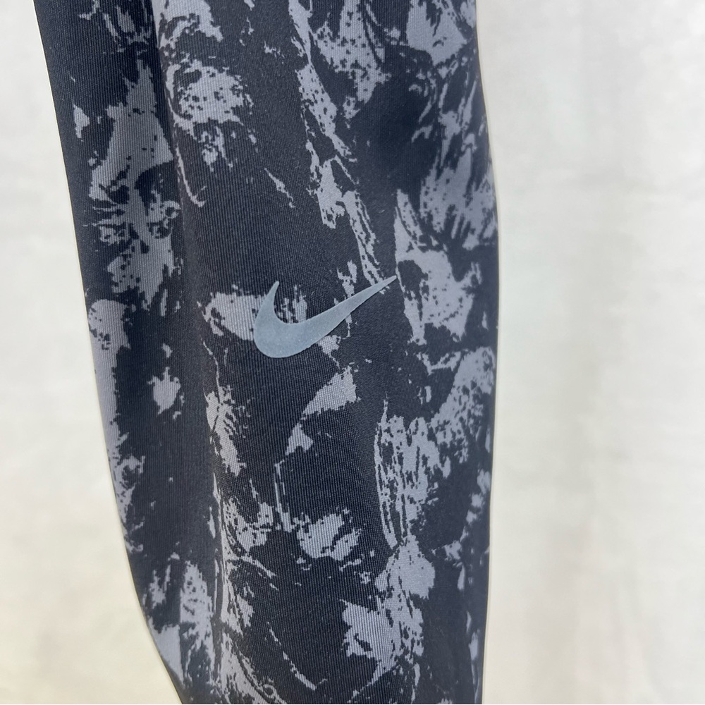 Nike One Black and Gray Women’s Marbled High-Rise‎ 7/8 Leggings small - Picture 4 of 5